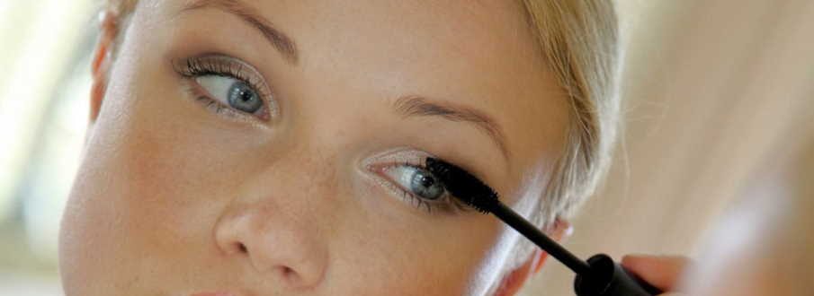 wear waterproof mascara