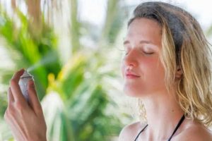 When to Go For Setting Spray after Makeup or Before Makeup? Considerable Guide To Be Know!!!